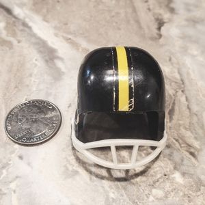 Rare 1960s Pittsburgh Steelers Gumball Helmet Mini Football NFL Logo both sides